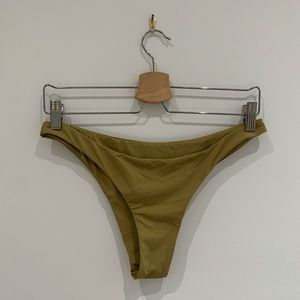 Toast Swim high waisted bikini bottoms size M